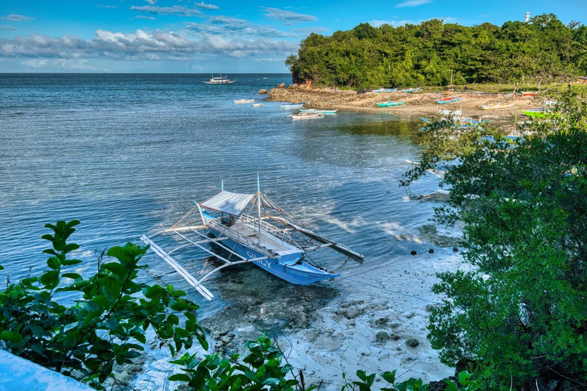 Pilar Pilapil Beach Resort Daanbantayan Bagian luar foto